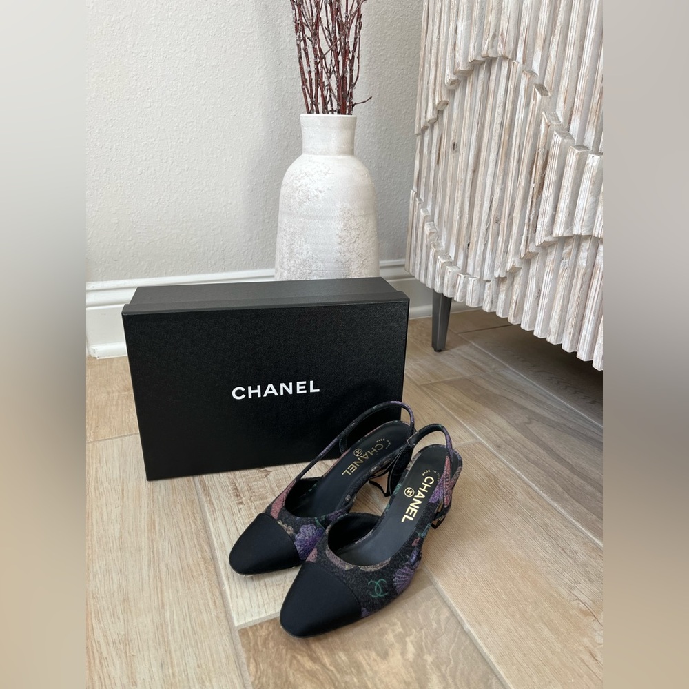 Chanel Denim & Grosgrain Charcoal & Multicolored Slingbacks